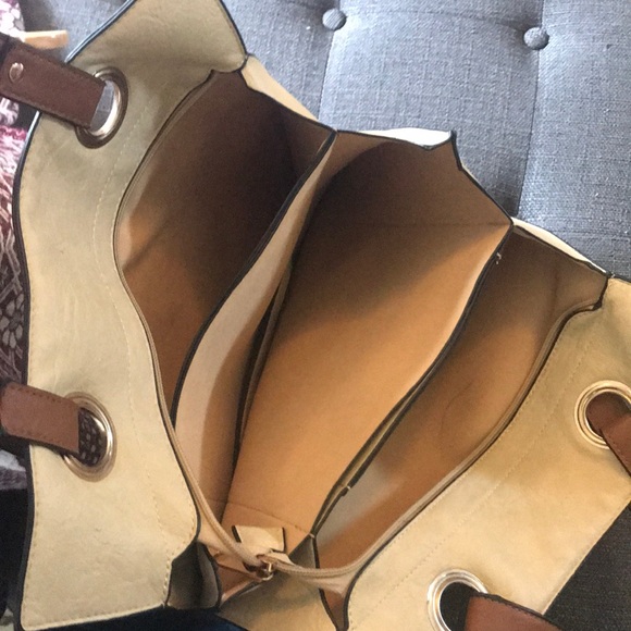 Beige bag - Picture 2 of 4